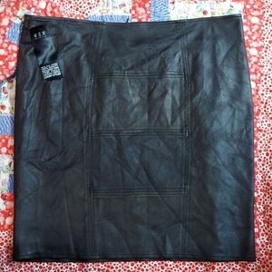 Vex Collection Black Skirt Size 48